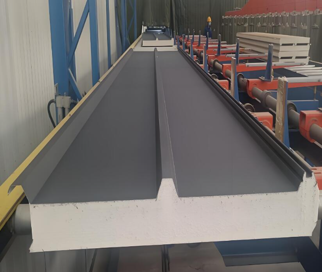 万宁聚氨酯泡沫保温板